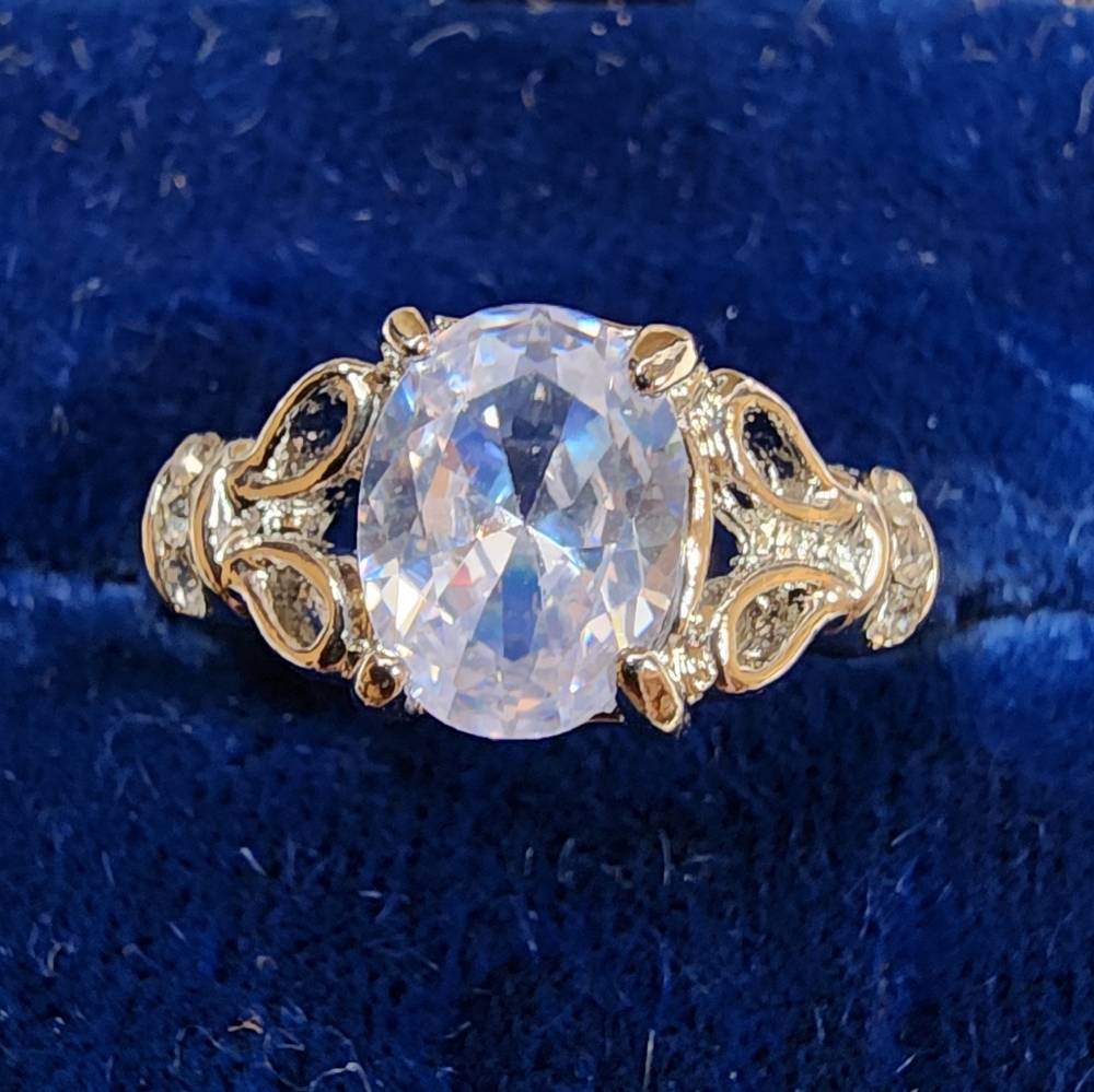Fashion Ring
